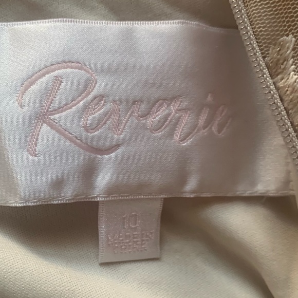 Floor length gown, worn once, flawless, size 10 FITS LIKE A 6/8! - Picture 6 of 9